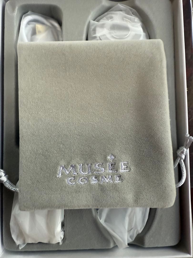 美顔器 ミュゼコスメ　　　　スキンエフェクター　 クレンジング機能付き