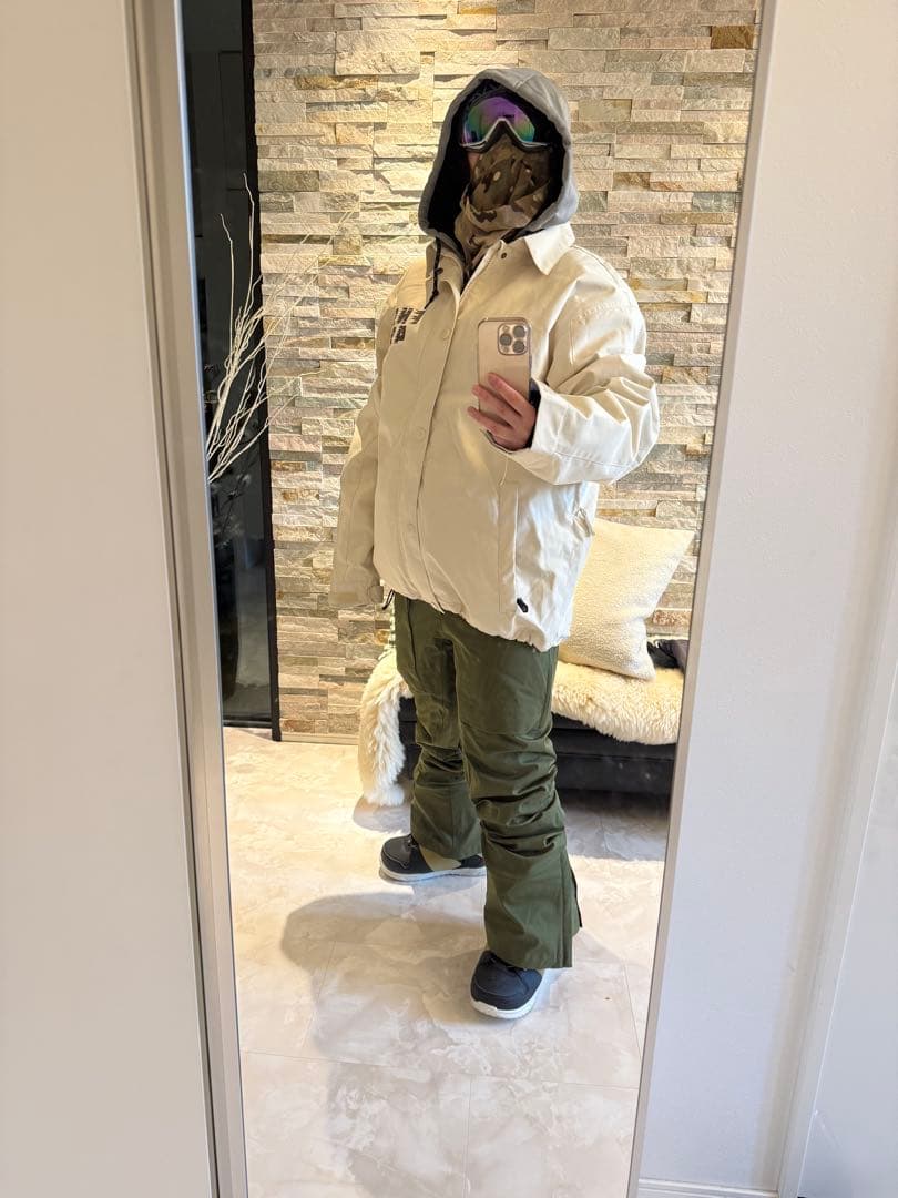 【希少ブランド！極美品】スノーボードウェア 上下セット　XL