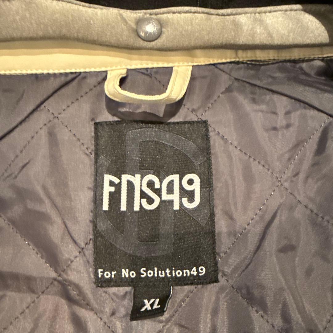 【希少ブランド！極美品】スノーボードウェア 上下セット　XL