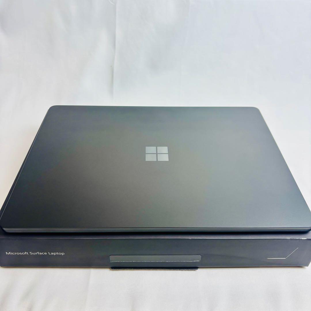 Surface Laptop 第7世代 15型 Snapdragon 美品