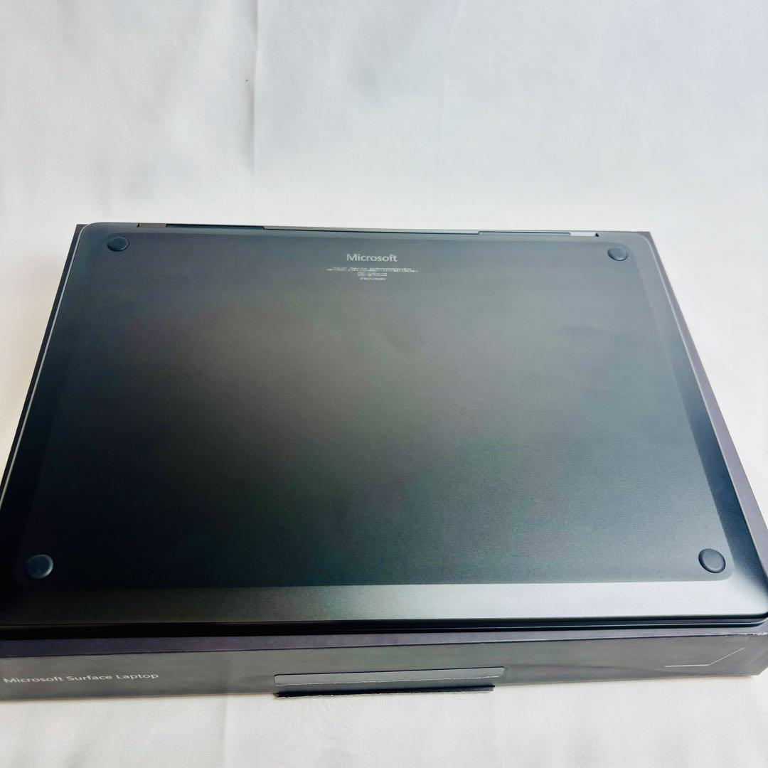 Surface Laptop 第7世代 15型 Snapdragon 美品