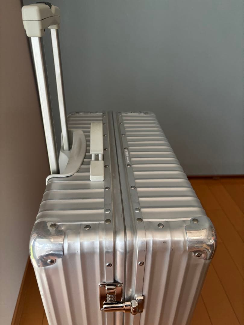 RIMOWA リモワ　クラシックフライト　キャリーケース　旅行カバン　82Ｌ