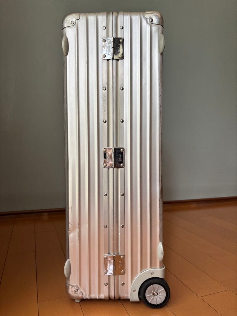 RIMOWA リモワ　クラシックフライト　キャリーケース　旅行カバン　82Ｌ