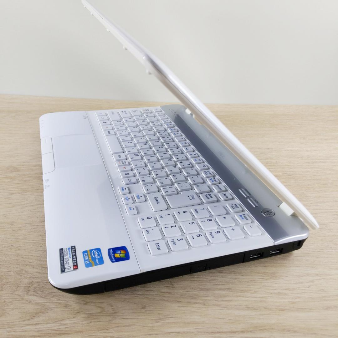 新品SSD512GB☆Win11☆i5 ブルーレイ対応 NECノートパソコン