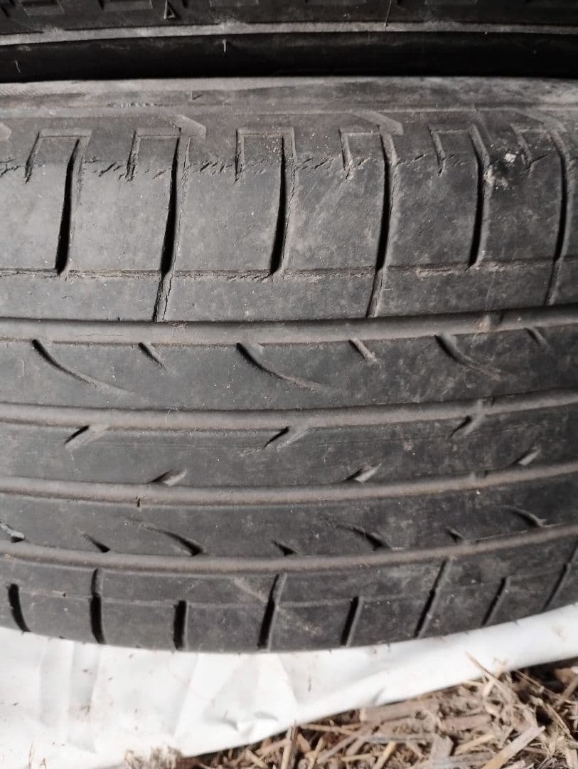 値下げしました。 ブリヂストン 225/60R18 タイヤ・ホイールセット