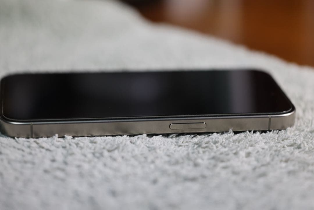 YU 【美品】Apple iPhone15pro 512GB ナチュラルチ