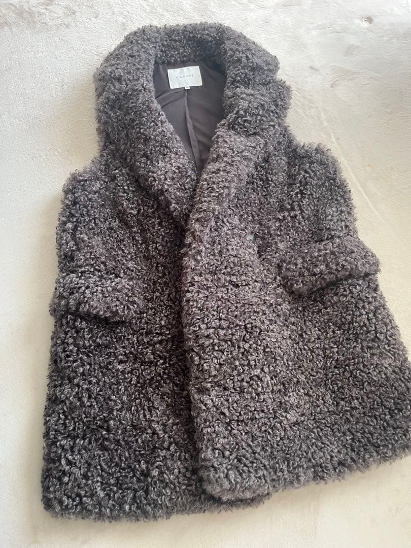 ❤︎新品❤︎ カデュネ CADUNE ボアジレ チャコールグレー