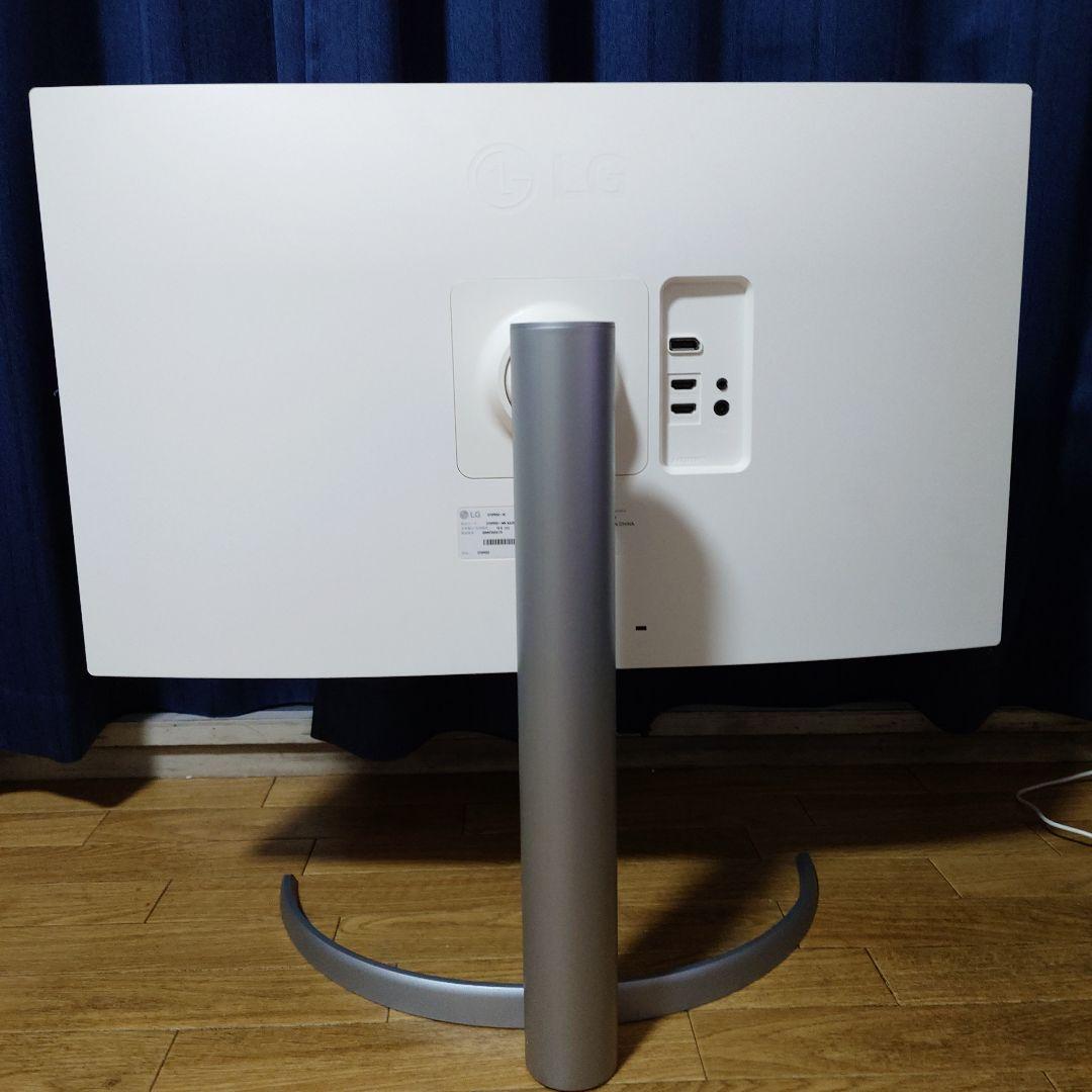 PC4Kモニター LG 27UP650-W