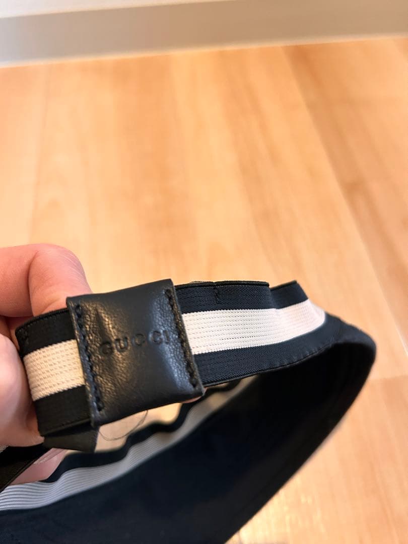 GUCCI ブラック サンバイザー Lサイズ