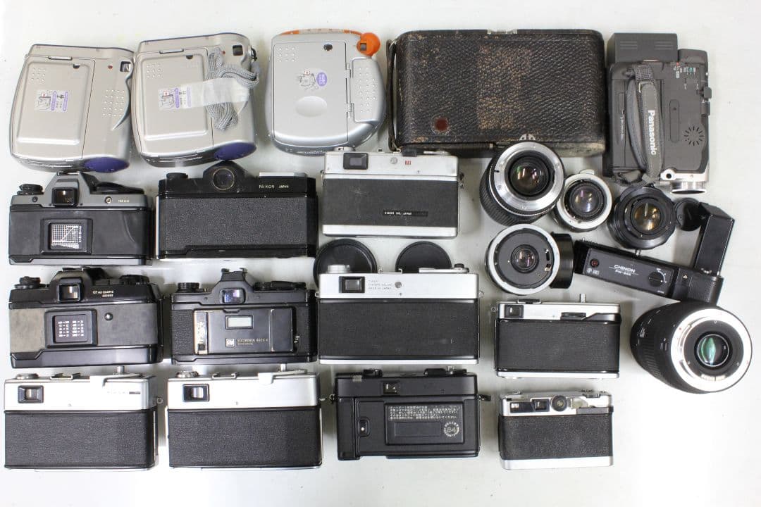 カメラ・レンズ・用品等 OM-2 159MM Canonet cheki 等