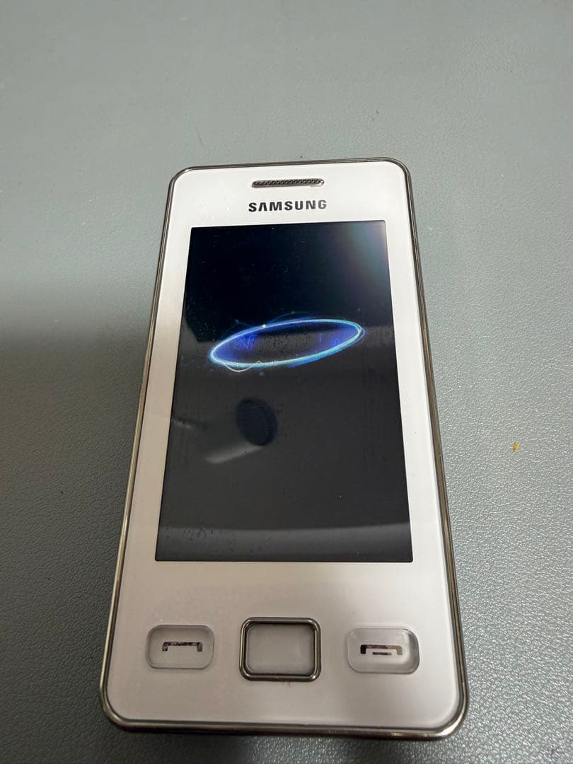 Samsung ホワイト スマートフォン本体