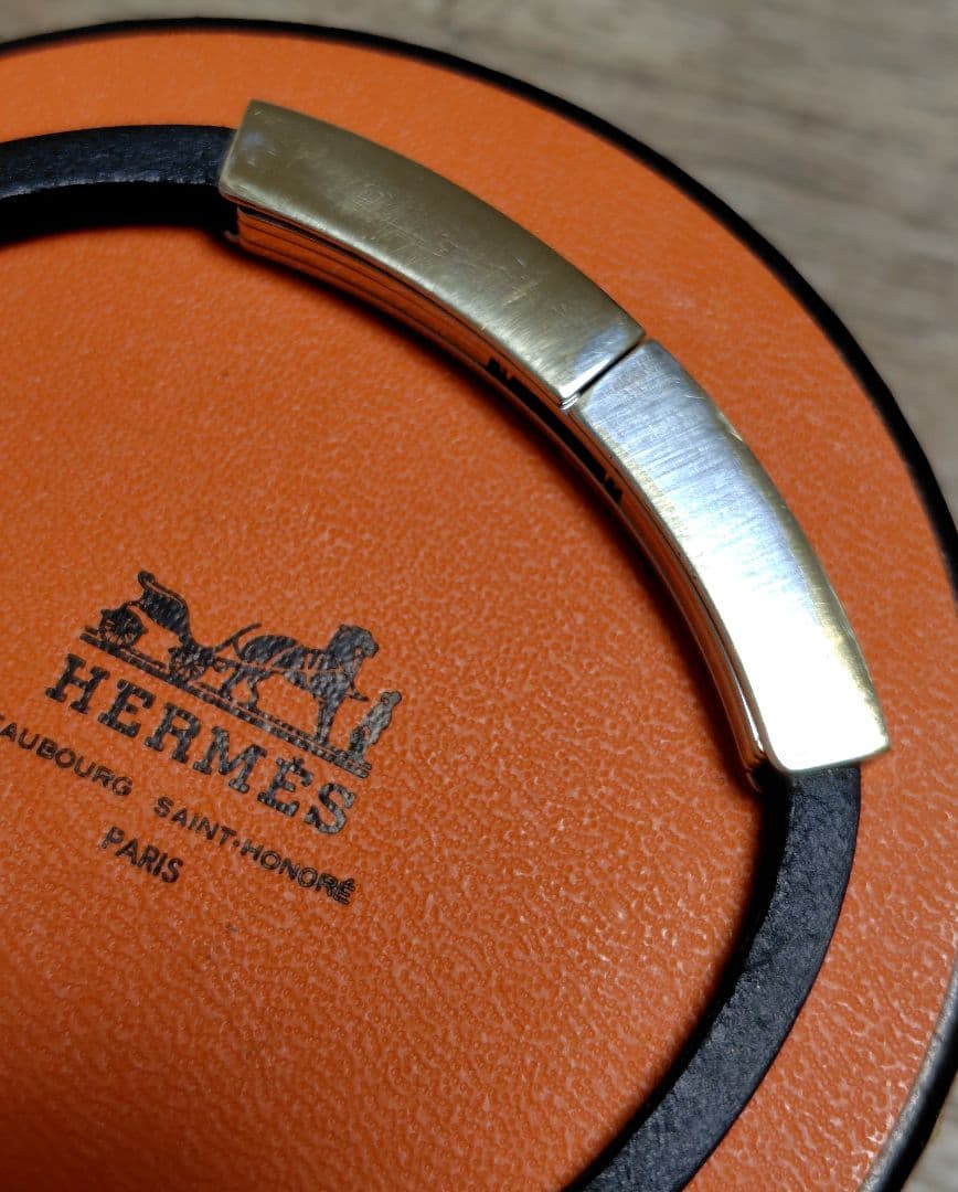 HERMES ブラック シルバー ブレスレット