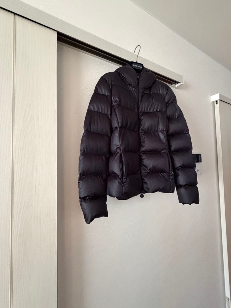 スヌスヌ。 美品❣️MONCLER ネイビーダウンジャケット フード付き