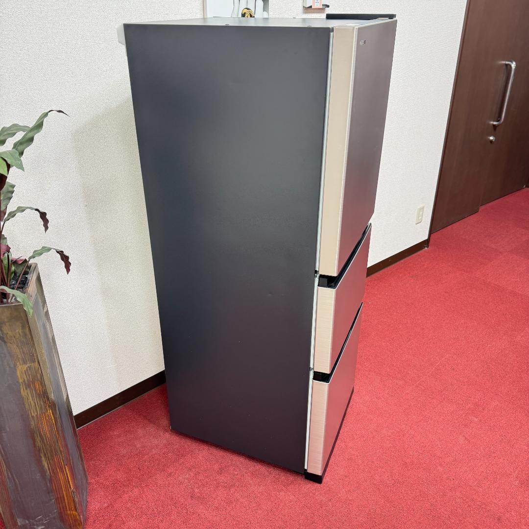 東京23区送料無料　超美品日立2024年製3ドア冷蔵庫265L　洗浄/除菌済み