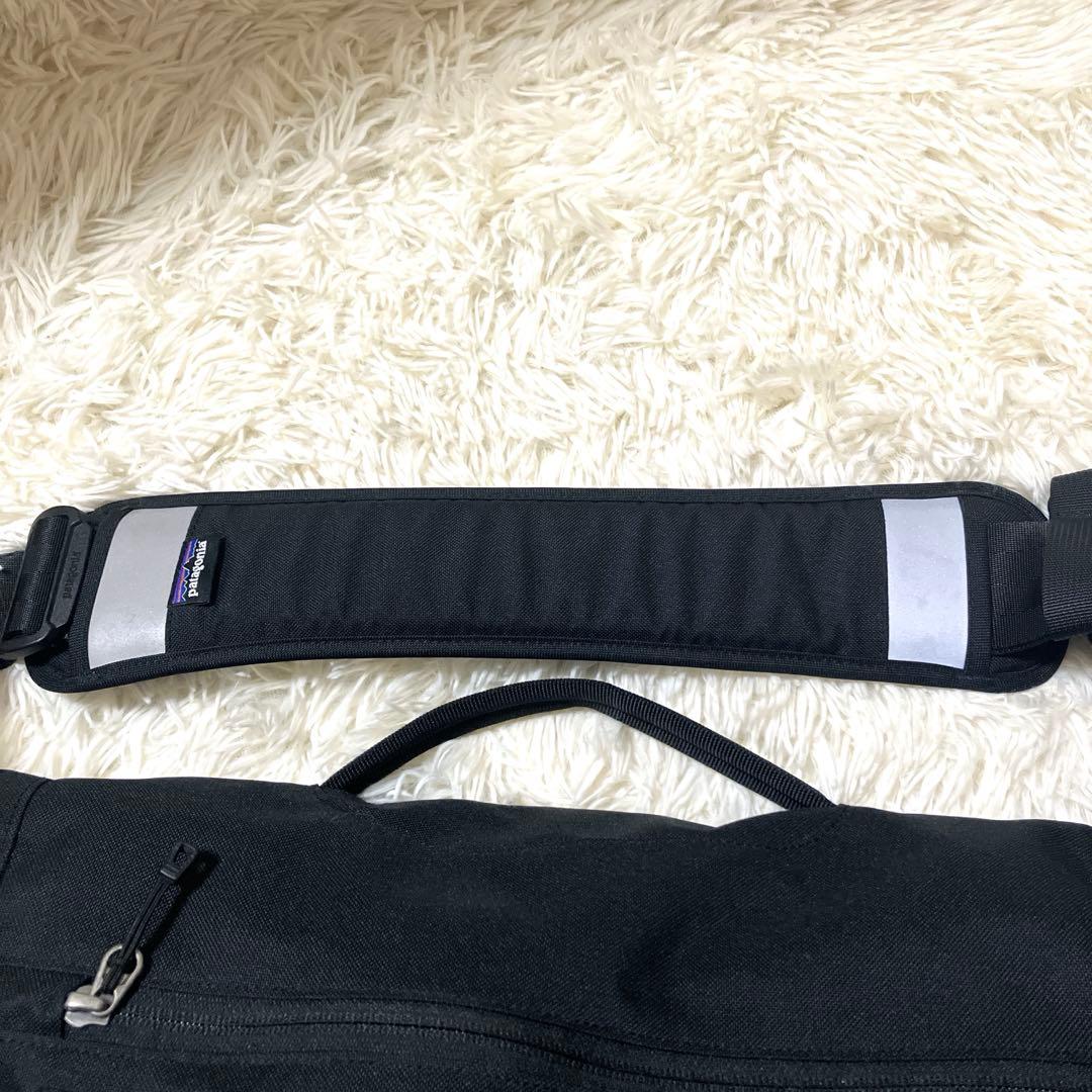 パタゴニア patagonia ハーフマスhalfmass メッセンジャーバッグ