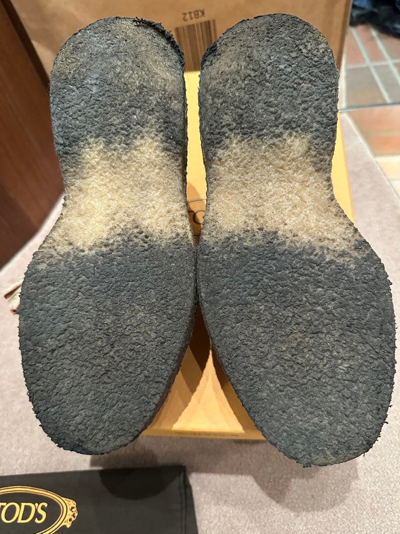 Tod's フリンジ付きファーモカシン ベージュ37.5