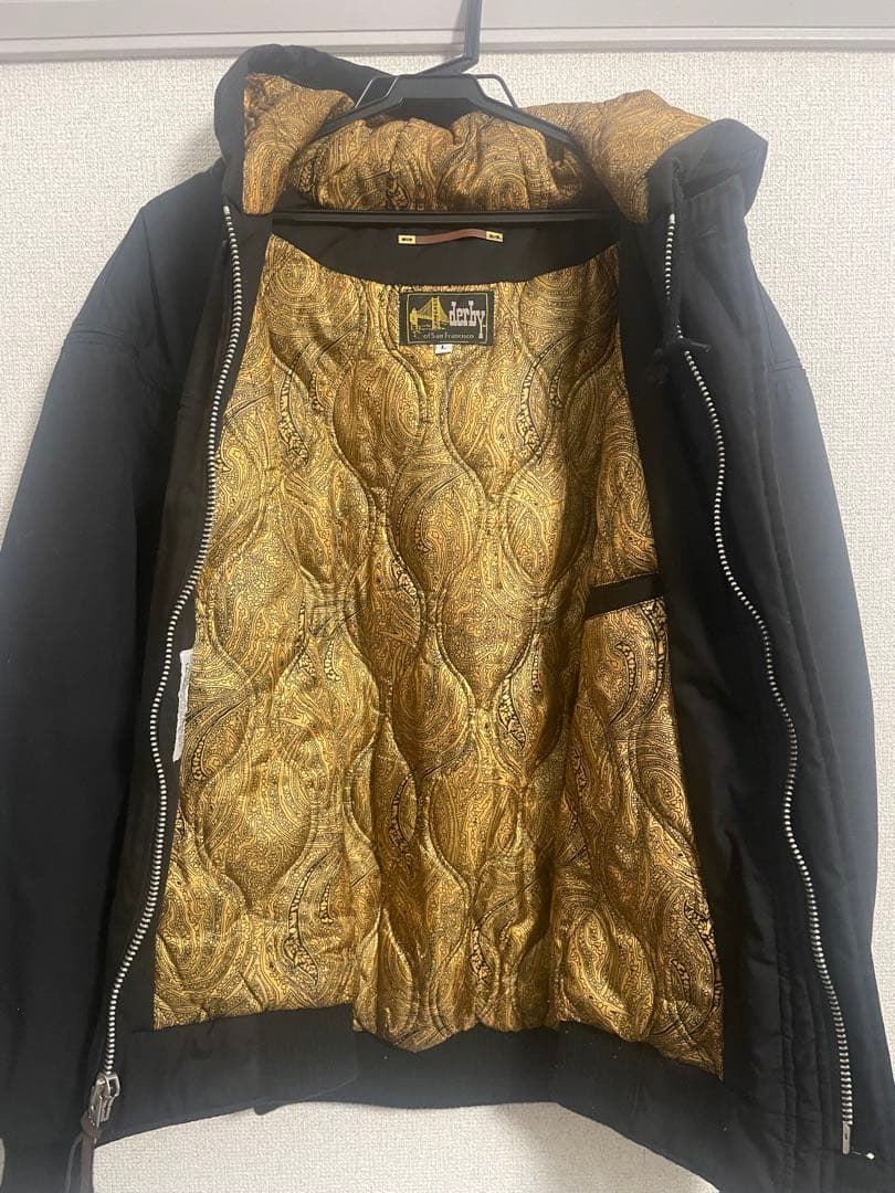 ダービーオブサンフランシスコBLACK GOLD フーディ