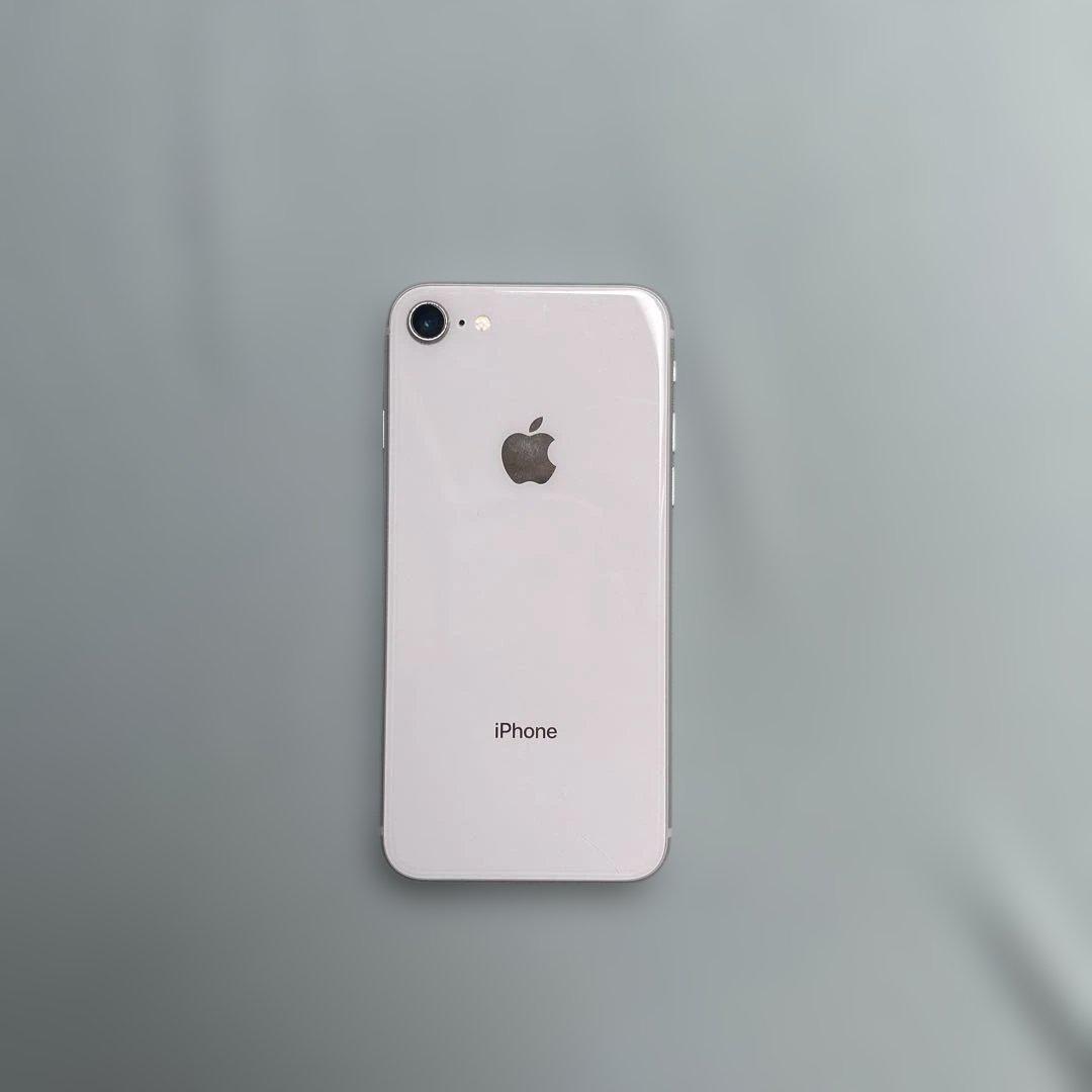 iPhone8 本体 中古