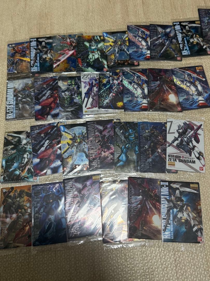 ガンプラパッケージアートコレクション　ウエハースカード 94枚　未開封セット
