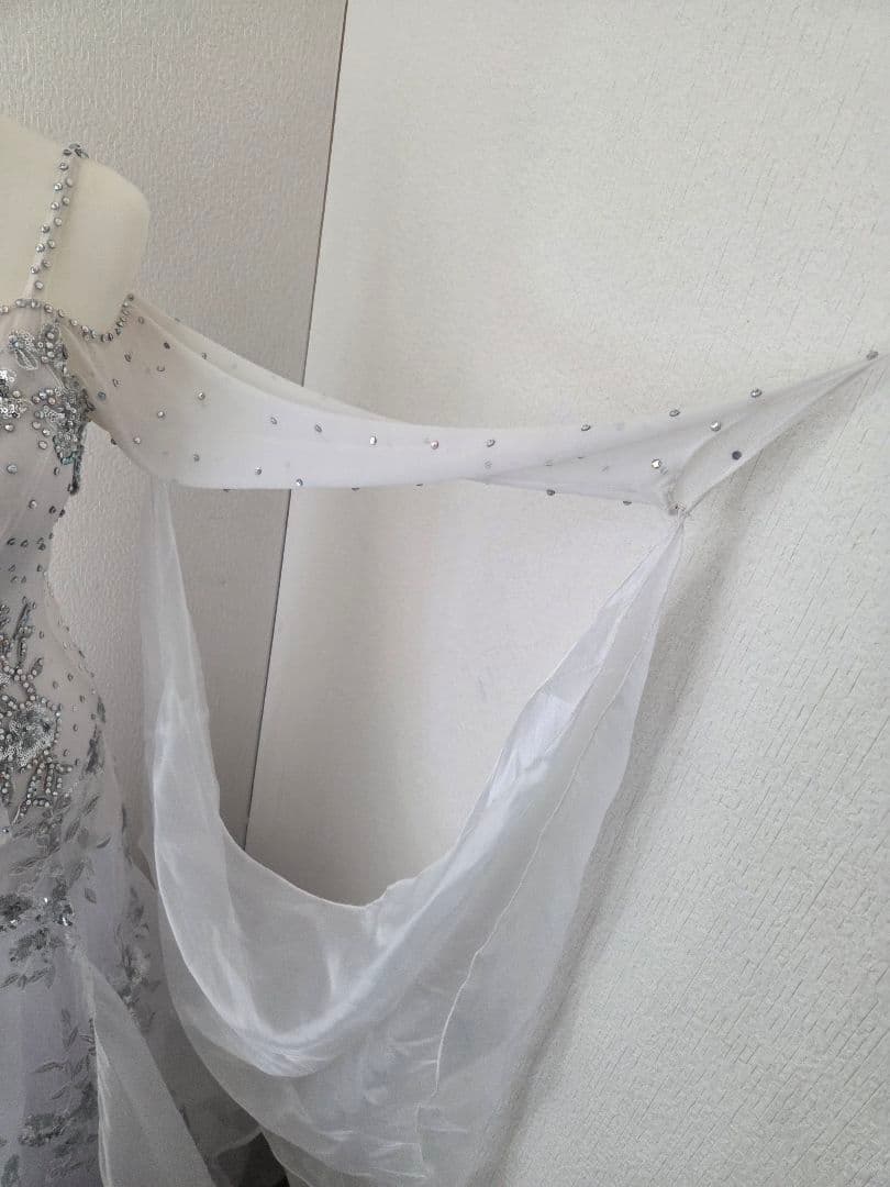 スタンダードドレス ホワイト ボールルーム 社交ダンス