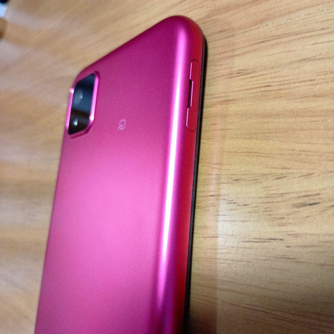 かんたんスマホ3 A205KC 　マゼンダ