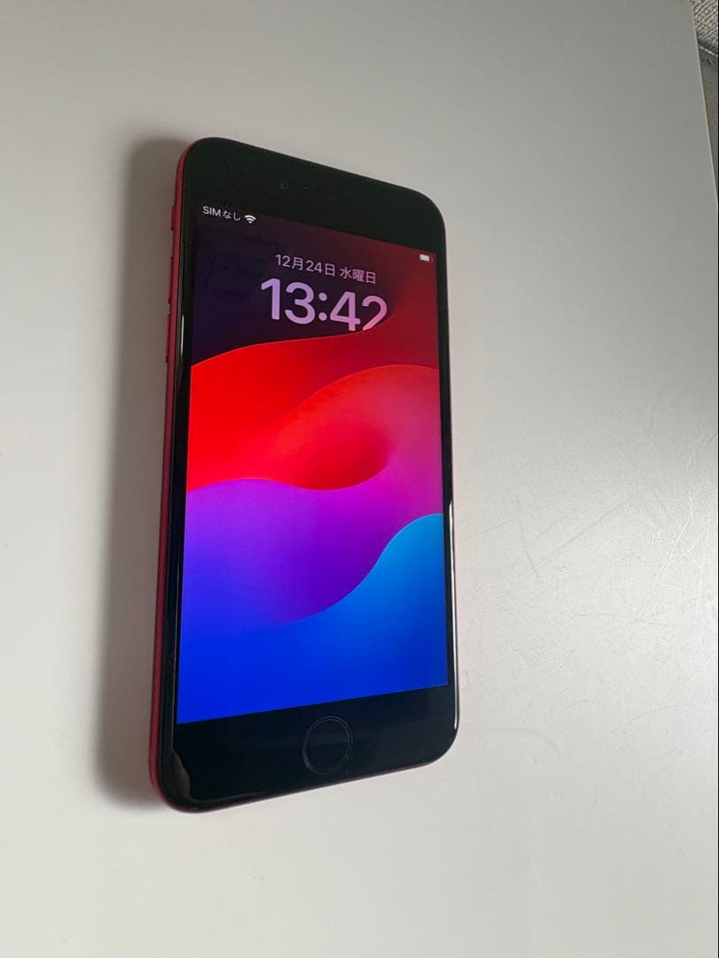 Apple iPhone SE (64GB) レッド　バッテリー84%