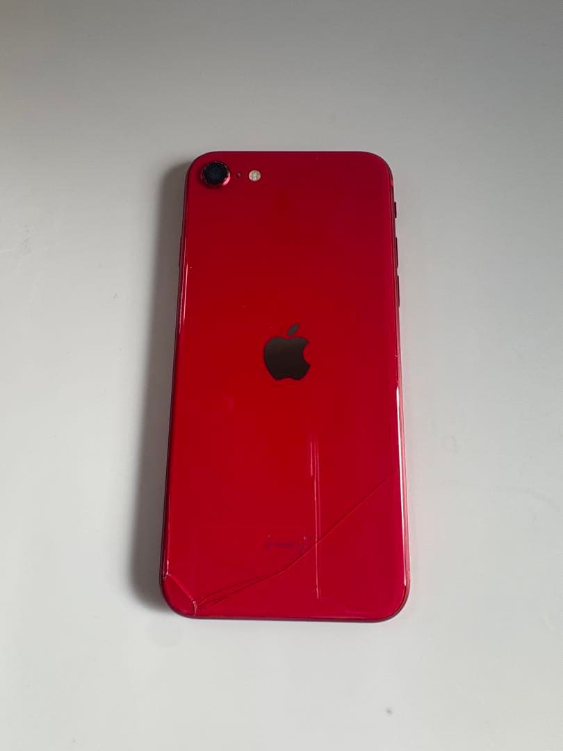 Apple iPhone SE (64GB) レッド　バッテリー84%