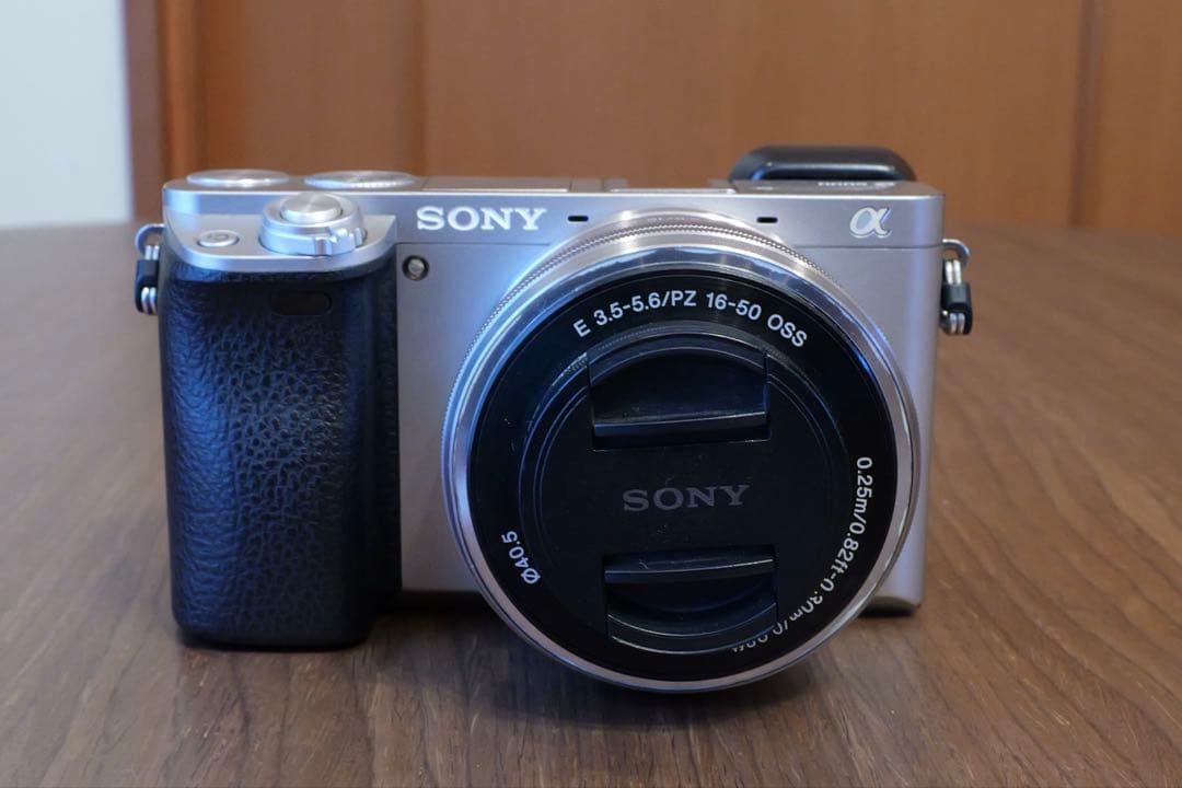 SONY α6000 ダブルズームレンズキット ILCE-6000Y