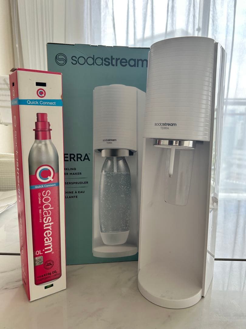 SodaStream TERRA ホワイト 炭酸水メーカー　ソーダストリームテラ
