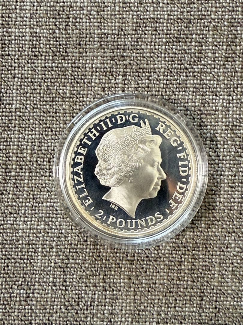 2001年 ブリタニアとライオン 1オンス 2ポンド 銀貨