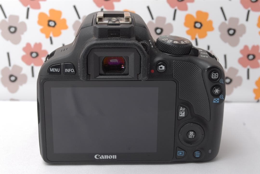 ❤Canon Kiss X7❤スマホ転送OK❤ショット数少ない❤軽量＆高画質❤