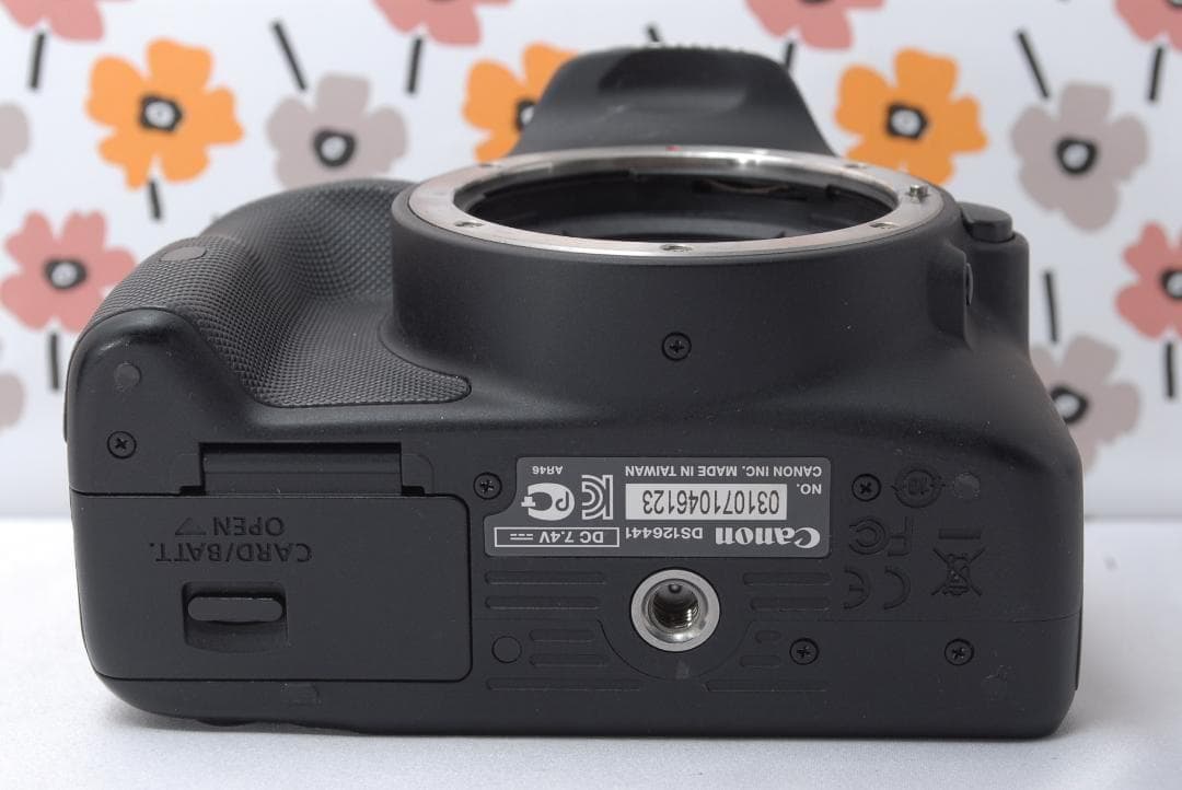 ❤Canon Kiss X7❤スマホ転送OK❤ショット数少ない❤軽量＆高画質❤