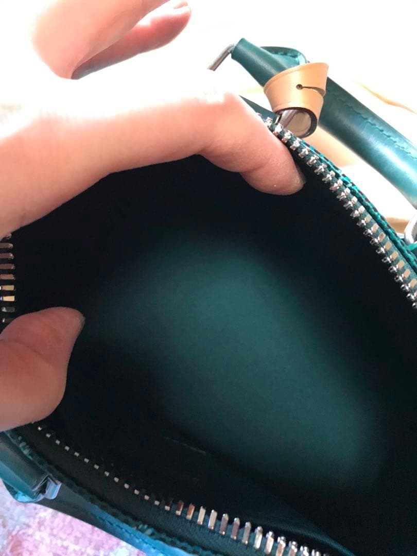 ルイヴィトン キーポル25 モノグラムキャンバス 肉球チャーム付き