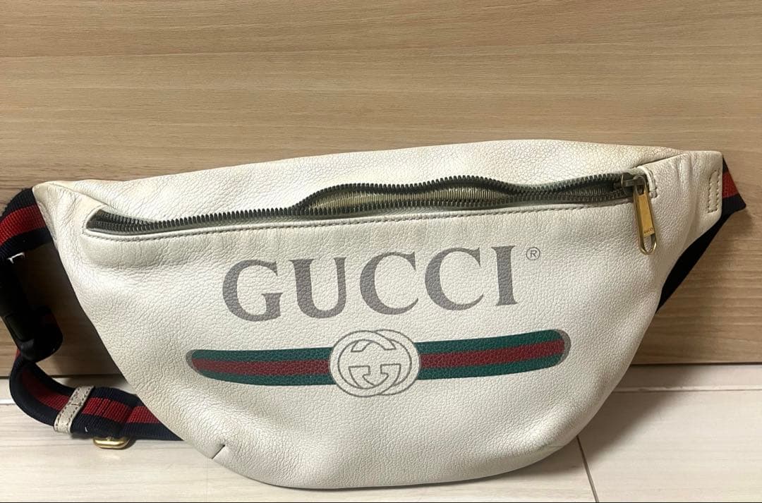 GUCCI グッチ ボディーバッグ シェリーライン レザー ホワイト
