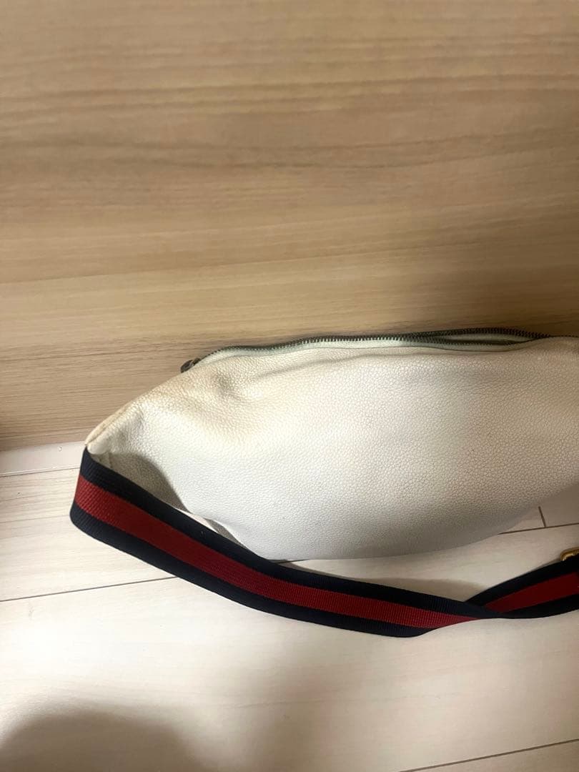 GUCCI グッチ ボディーバッグ シェリーライン レザー ホワイト