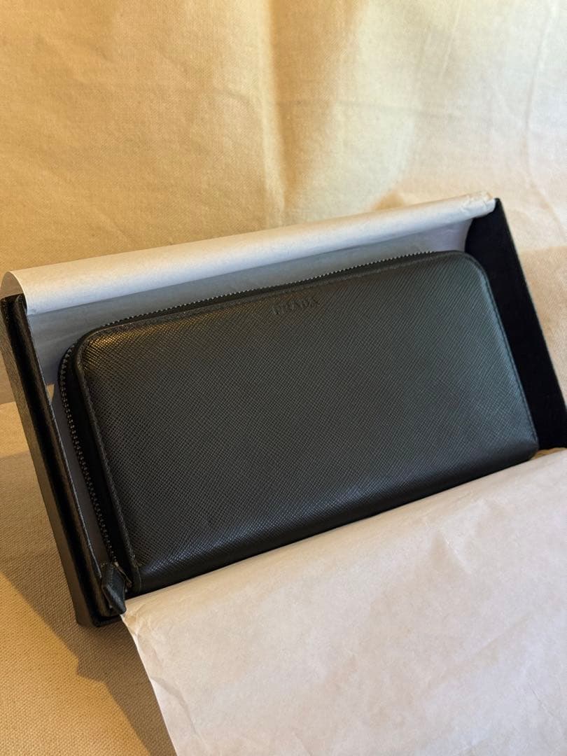 ゴリ　美品　PRADA 長財布PORTAFOGLIO LAMPO SA