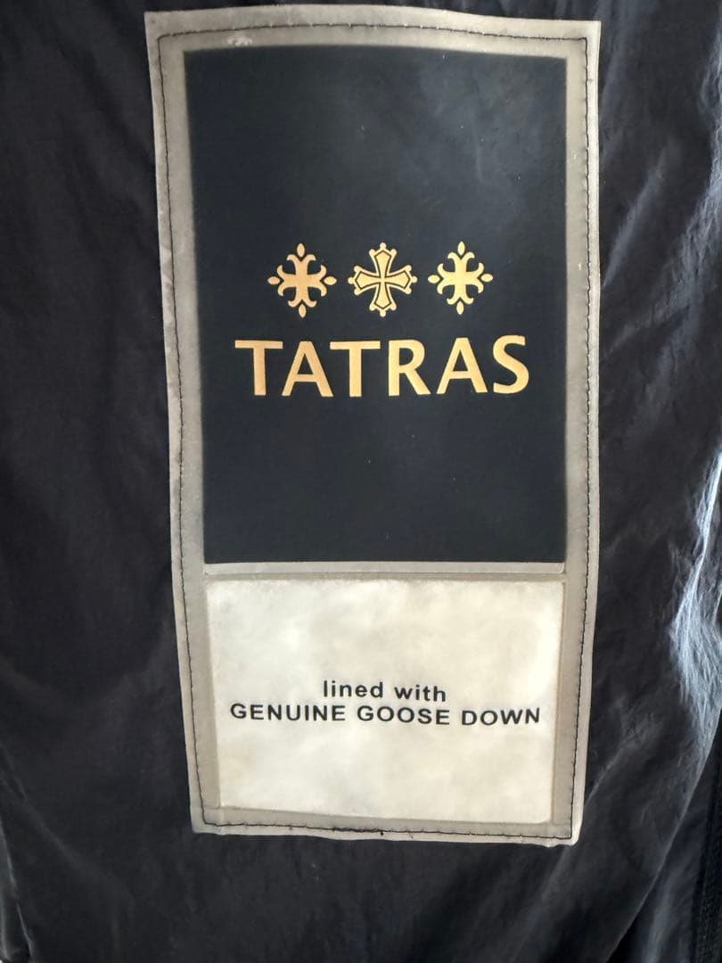 TATRAS タトラス ポリテアマ ジップアップ フーデッド ダウンコート　2