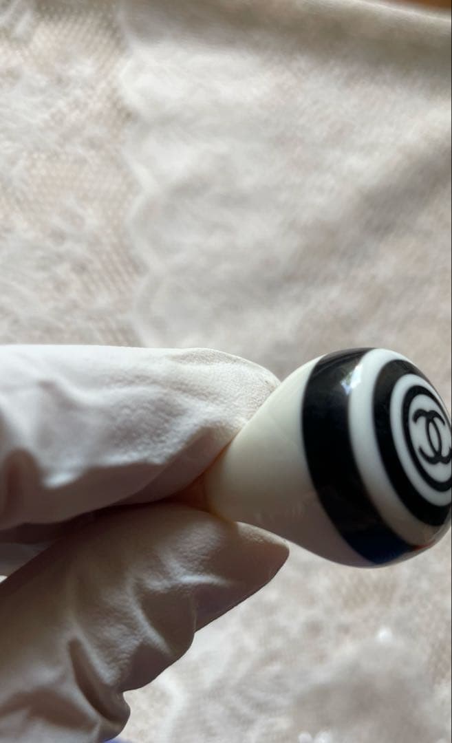 【ショウ】CHANEL ストライプリング ホワイト・ブラック