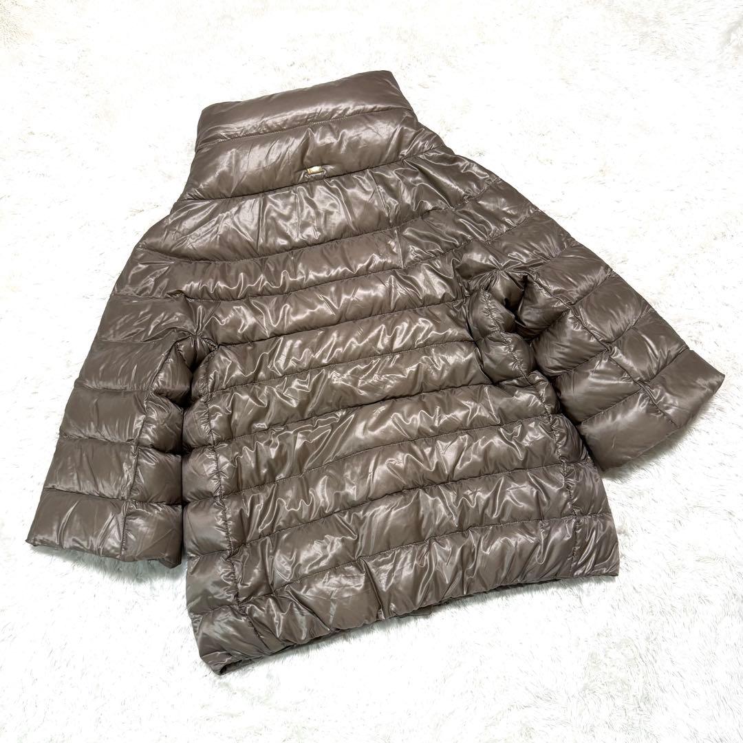 HERNO ダウンジャケット イコニコ 42 ショート丈　7分袖ライトダウン