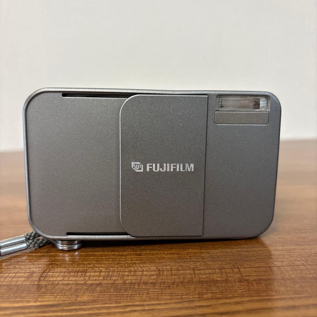 FUJIFILM フィルムカメラ CARDIA mini TIARA