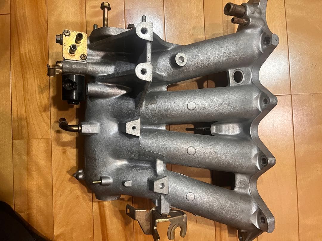 eg6 インマニホールド　EACV