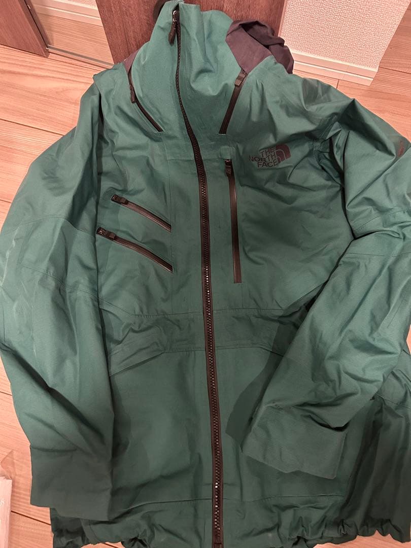 THE NORTH FACE フューチャーライトブリガンディンジャケット