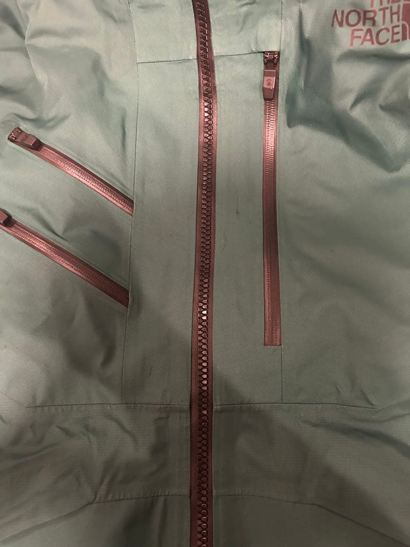 THE NORTH FACE フューチャーライトブリガンディンジャケット
