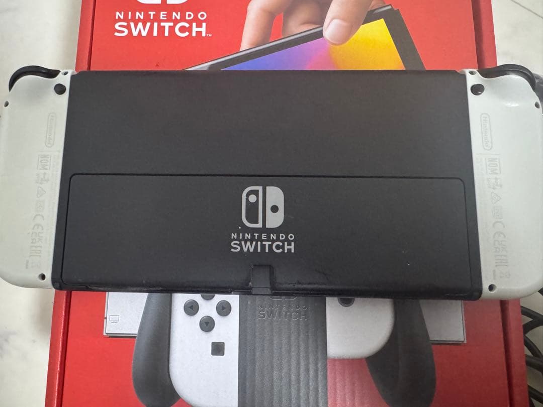 Nintendo Switch有機EL 64GBメモリーカード付き