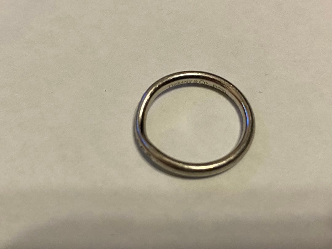 Pt950 プラチナリング　ティファニー カーブド バンド
