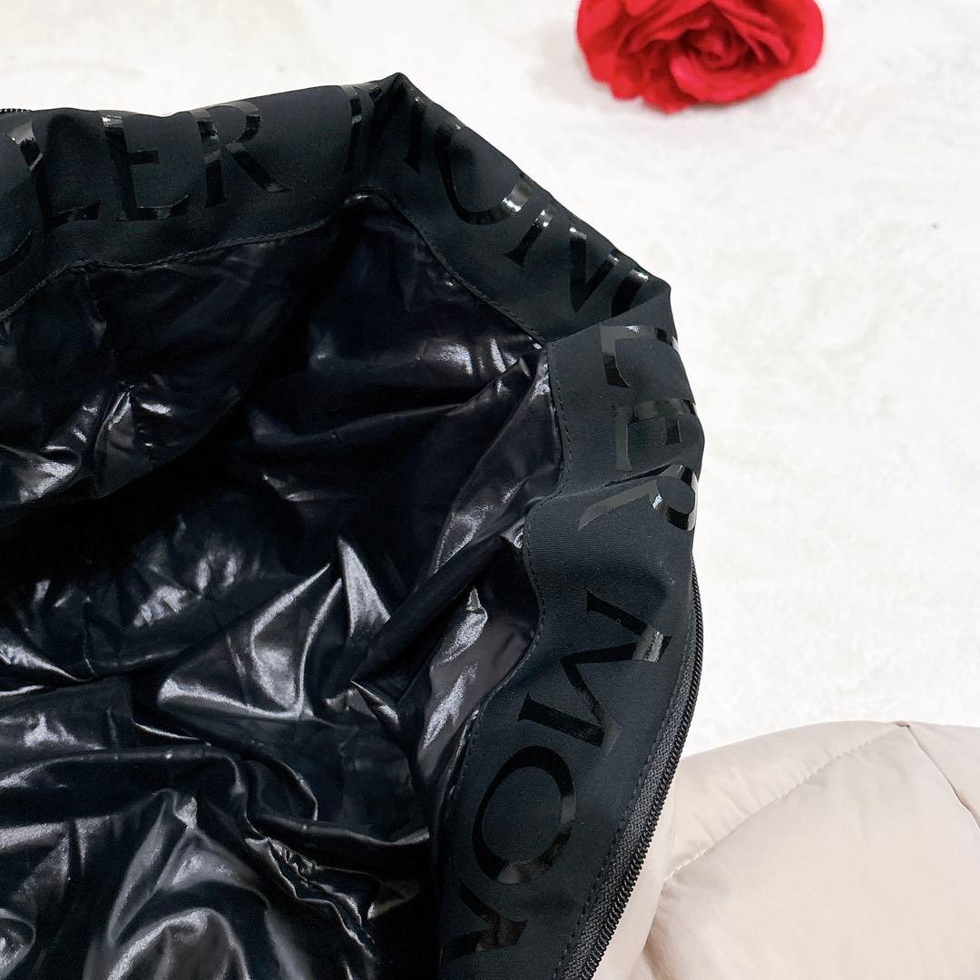 新品同様✨　最新モデル✨　モンクレール　エルベ　ダウンジャケット　ベージュ　1