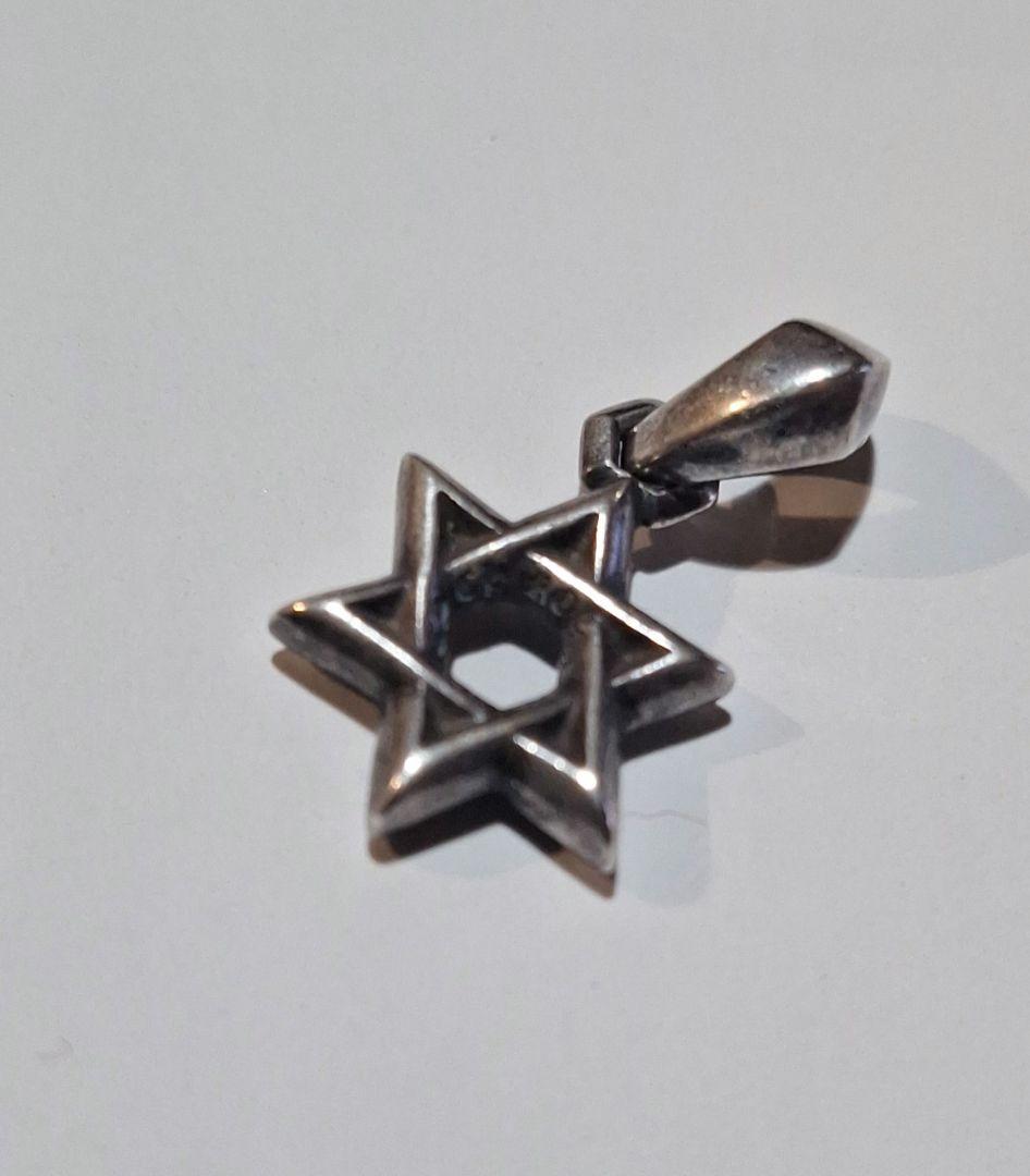 クロムハーツスターオブダビデスモールタイプn3です!