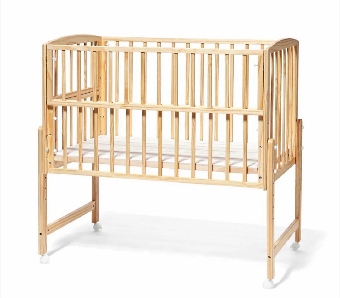 アカチャンホンポ限定　ベビーベッド　トールプラスＷオープン　ナチュラル カラー