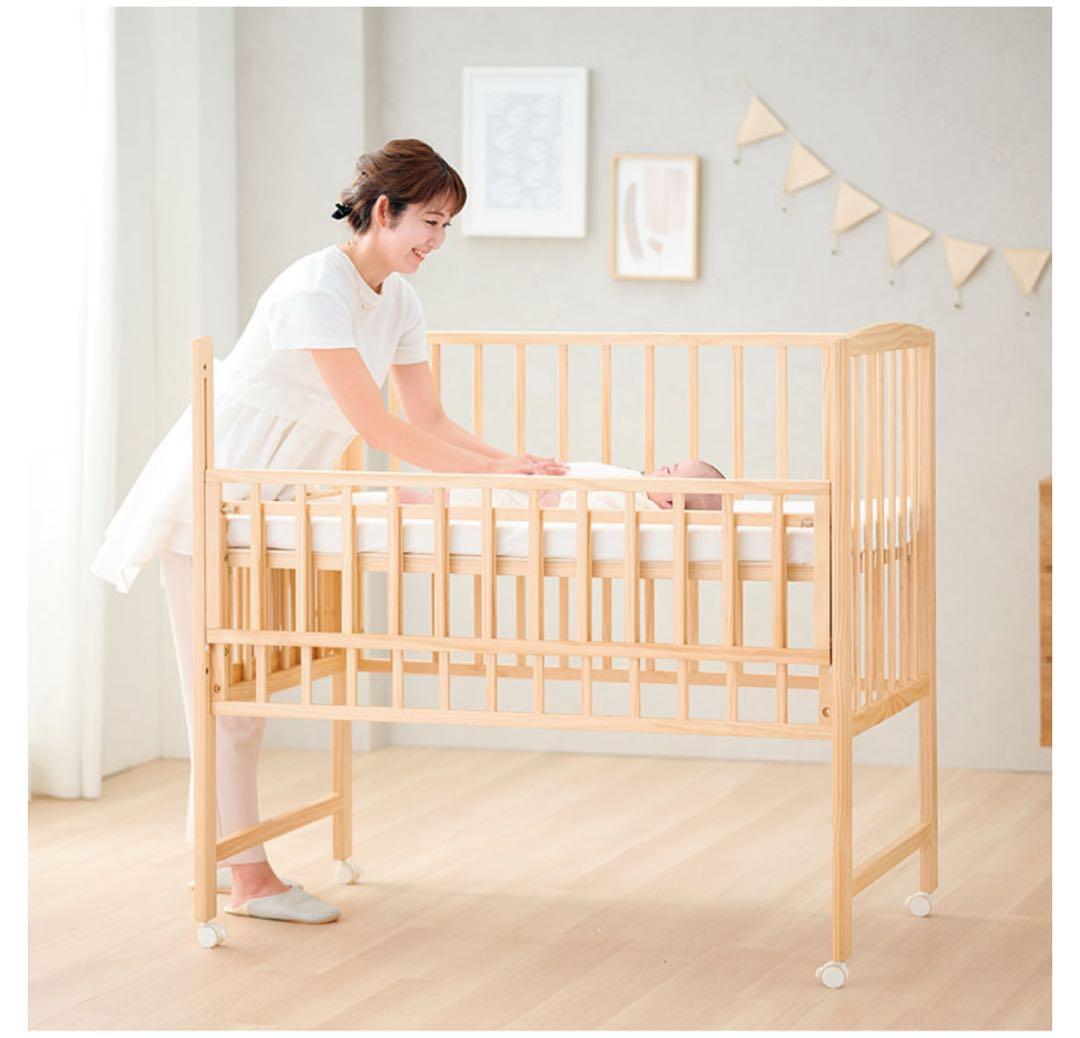アカチャンホンポ限定　ベビーベッド　トールプラスＷオープン　ナチュラル カラー