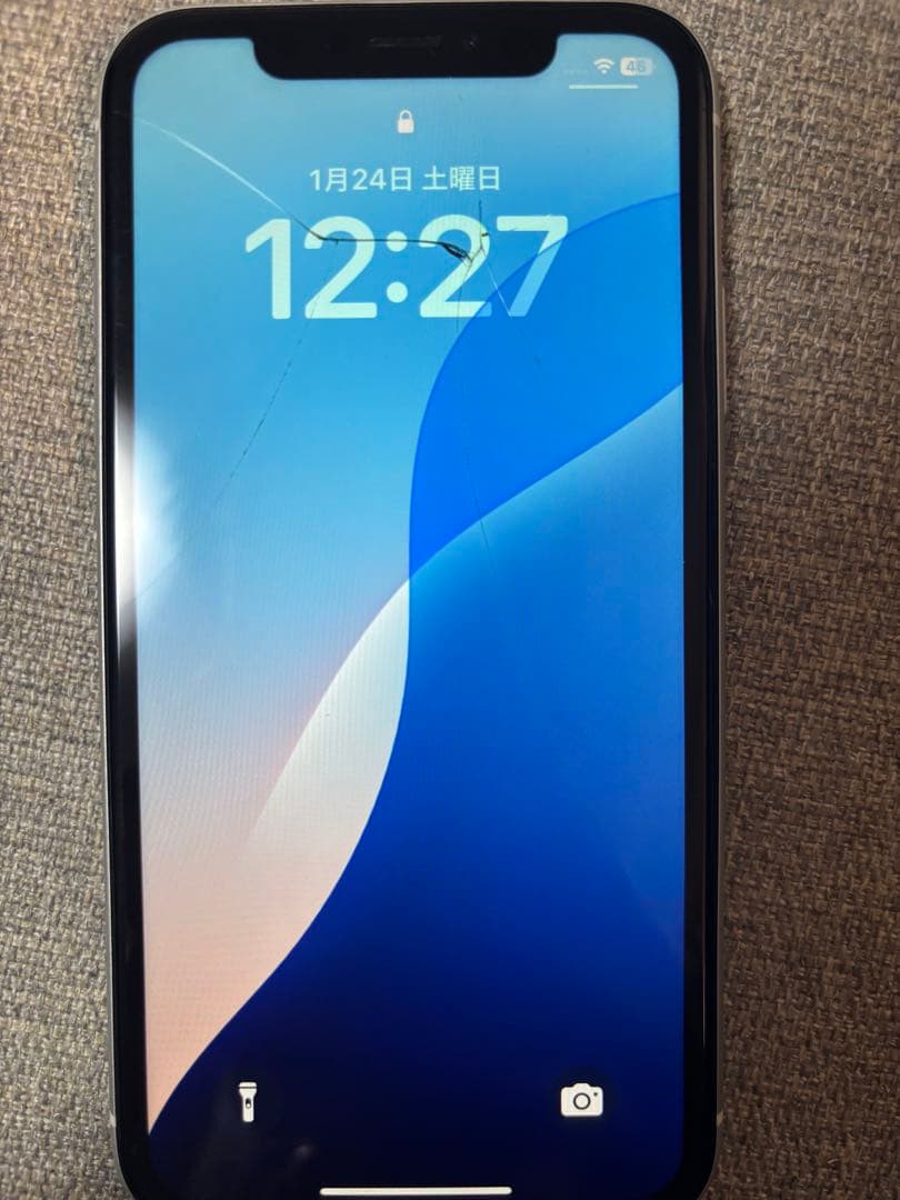 Apple iPhone XR ホワイト 6.1インチ